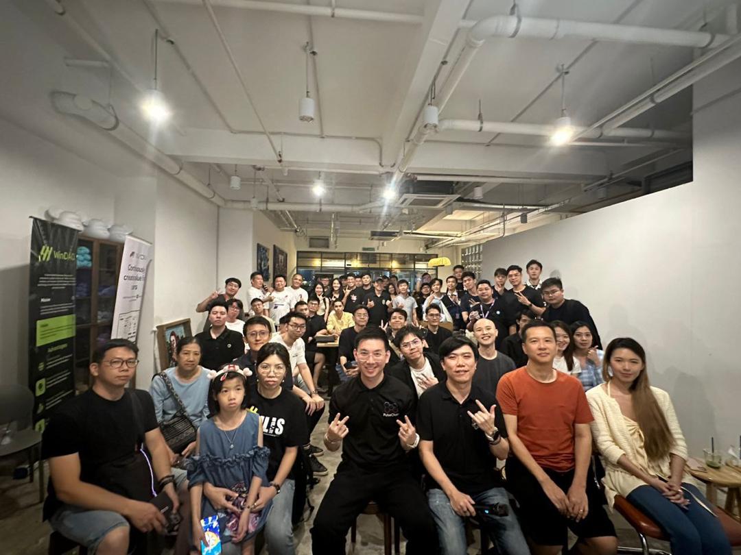 Alvin Ng at a PulseChain community sharing session